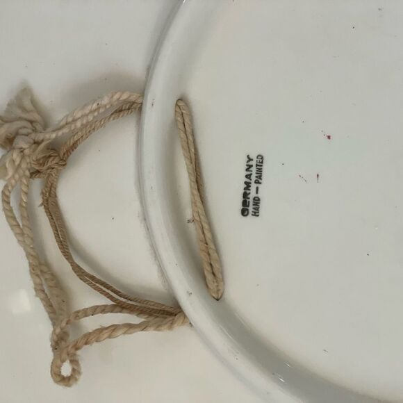 Antique Art Deco 1930s handpainted Majolica plate ‘Cries of London’ - Picture 4 of 7